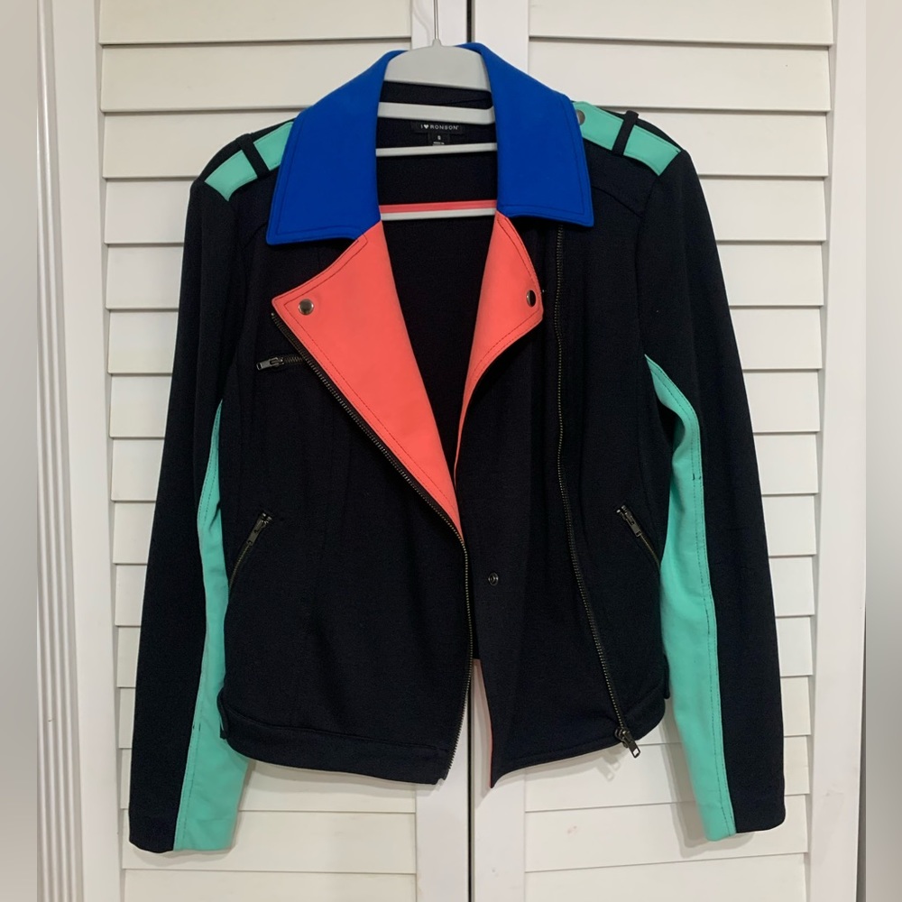 Jacket - Picture 2 of 4